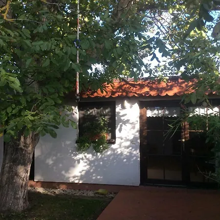 Unterm Walnussbaum Dorfstr.96 Бреге